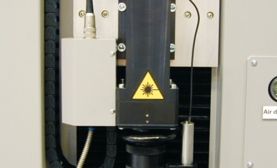 Mécanuméric laser head